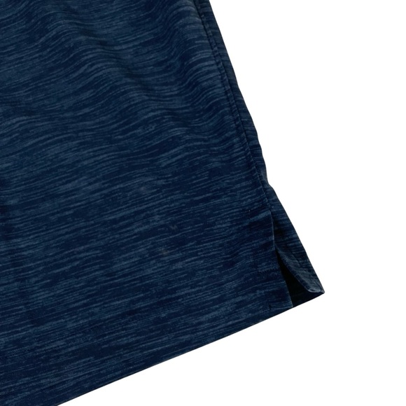 lululemon Men’s T.H.E. Short Linerless 9” Heather Iron Blue True Navy - Picture 7 of 16